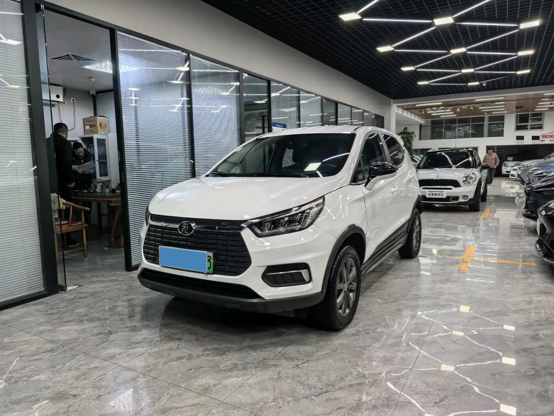 2019 BYD YUAN view 1
