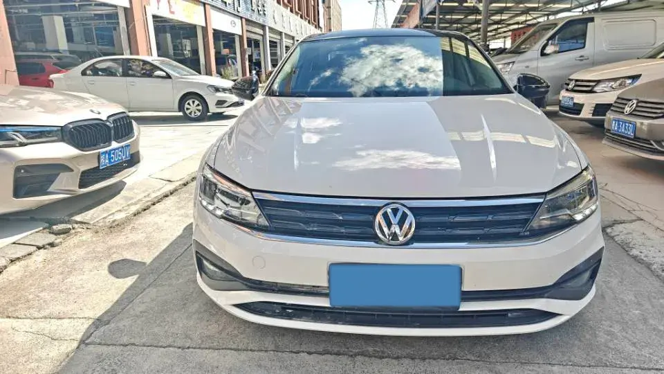 2019 VOLKSWAGEN LAMANDO thumbnail 2