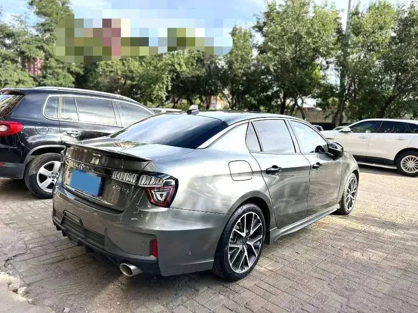 2022 LYNK&CO 03 thumbnail 4