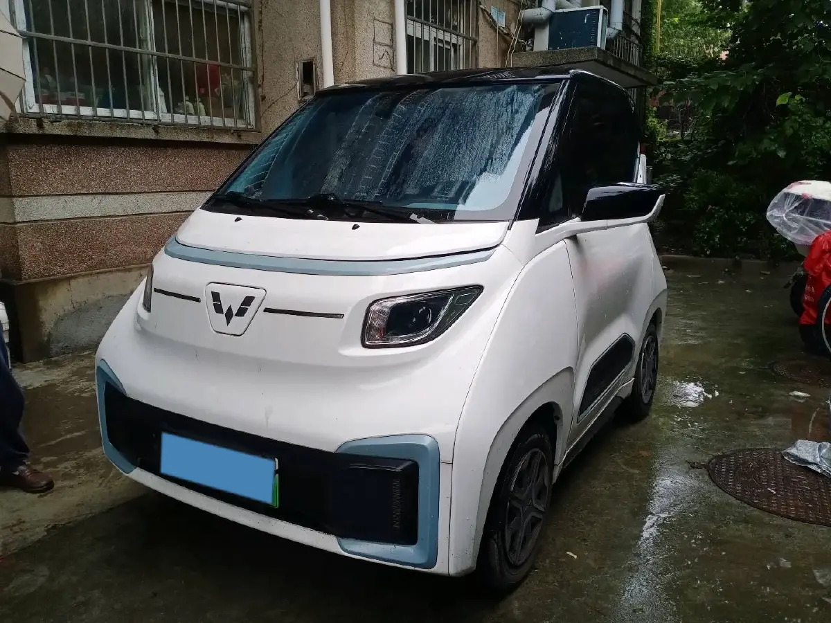 2022 WuLing Nano EV BEV 28KWH