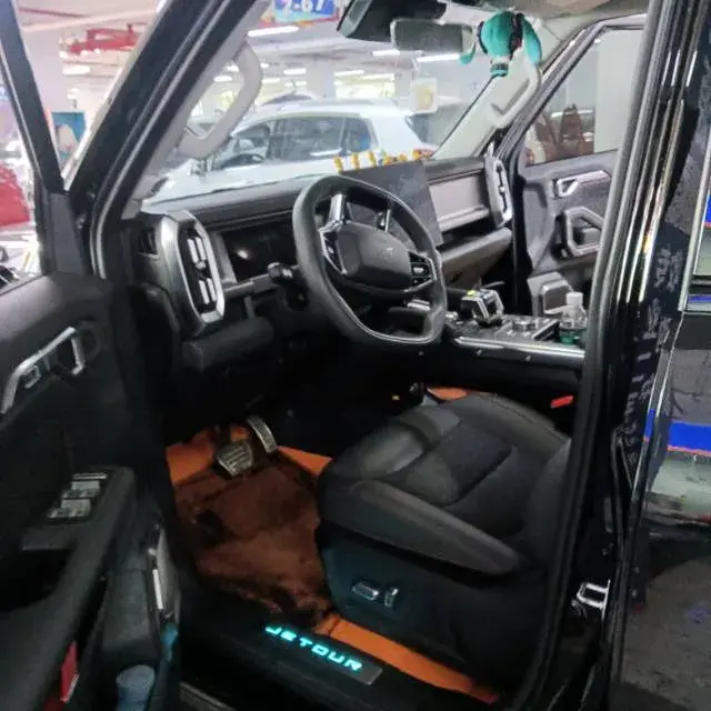 2023 JETOUR TRAVELLER thumbnail 4