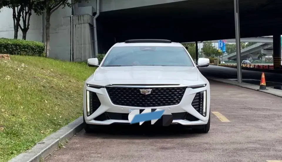 2023 CADILLAC CT6 thumbnail 2