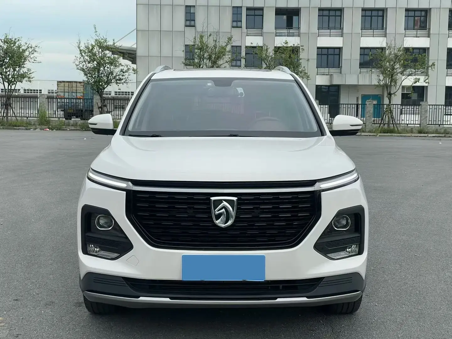 2019 BAOJUN 530 thumbnail 2