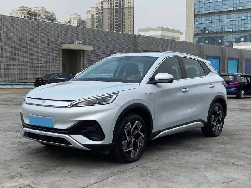 2022 BYD YUAN view 1