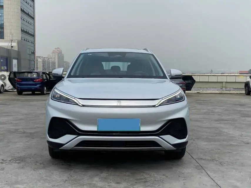 2022 BYD YUAN thumbnail 2