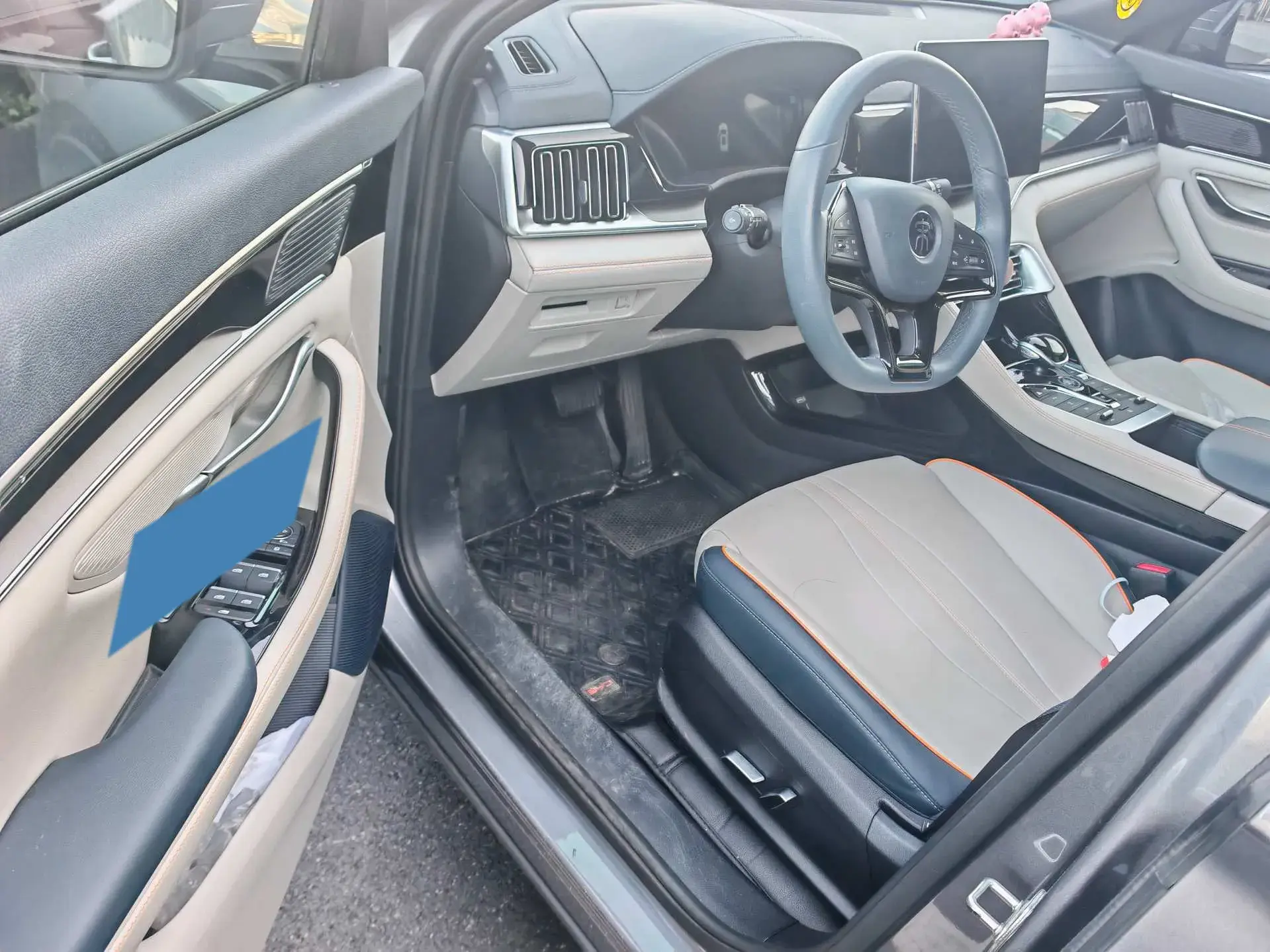 2022 BYD SONG thumbnail 2