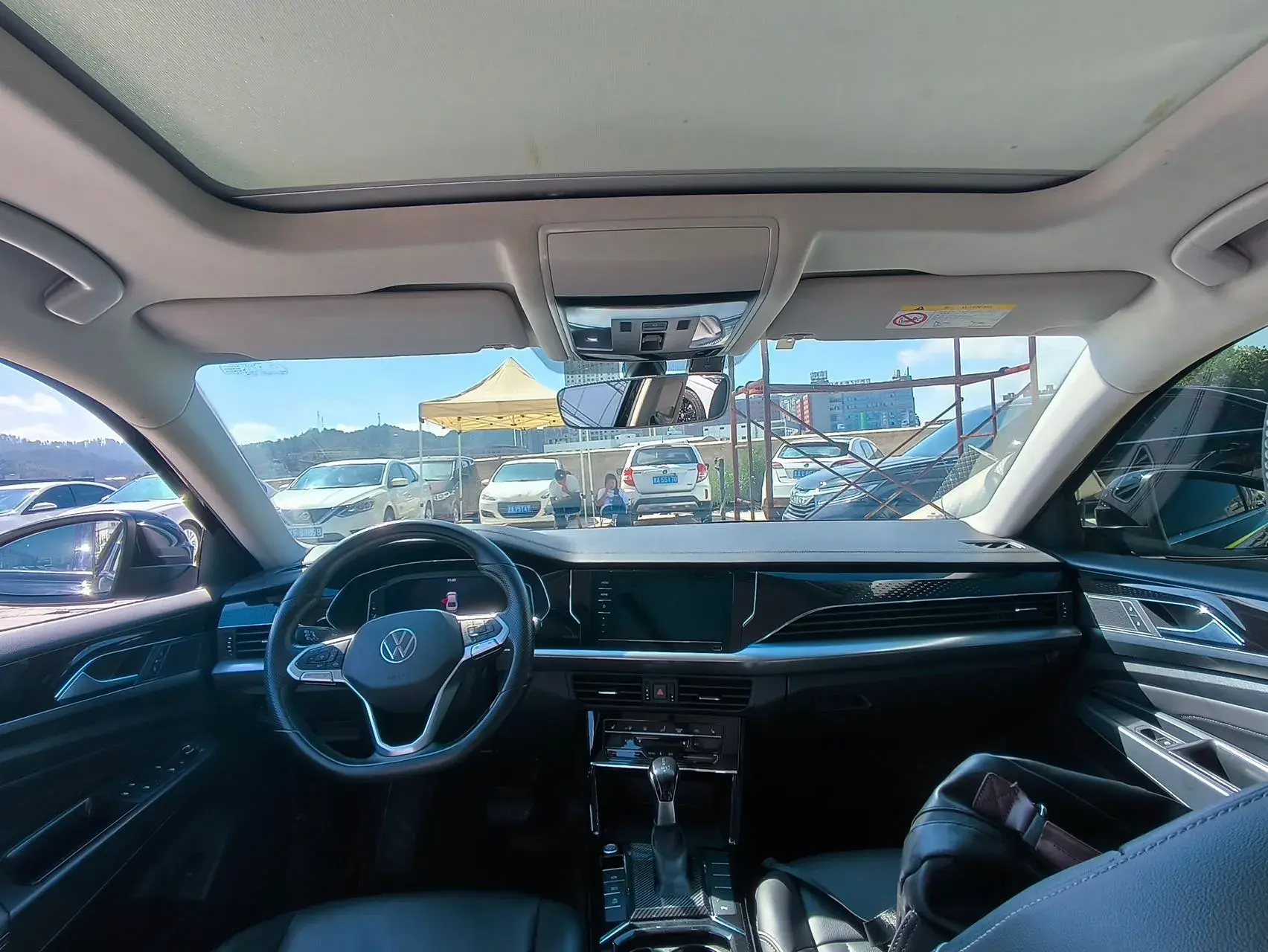 2022 VOLKSWAGEN PASSAT thumbnail 4