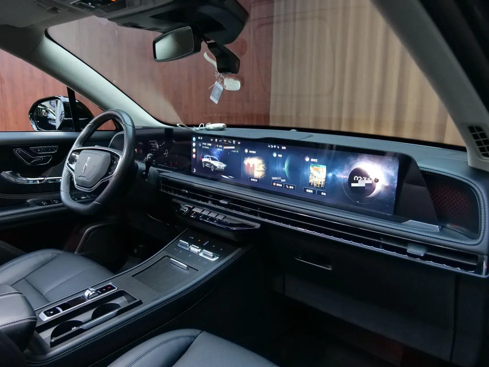 2023 LINCOLN CORSAIR thumbnail 4