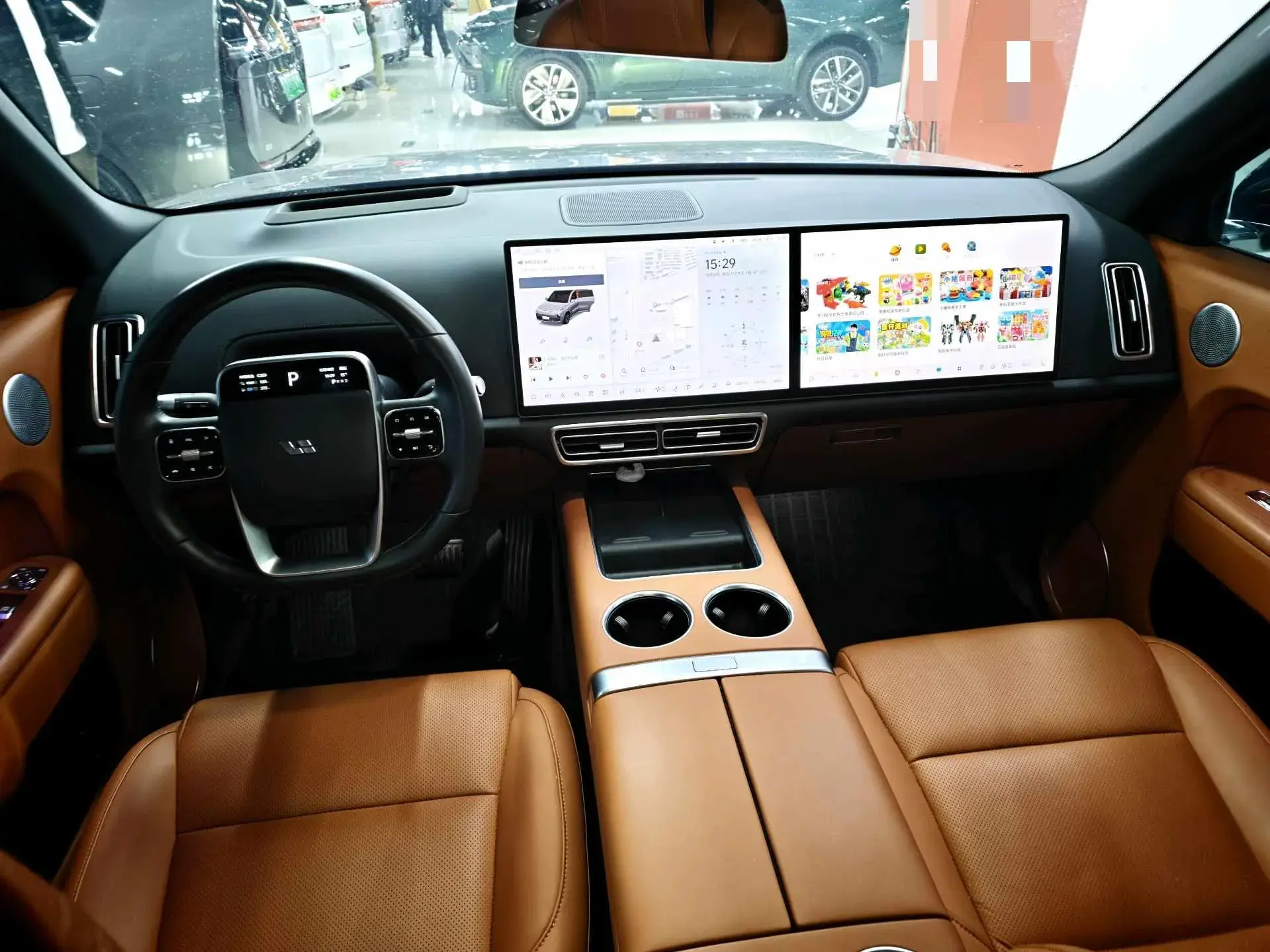 2023 LI L8 thumbnail 4