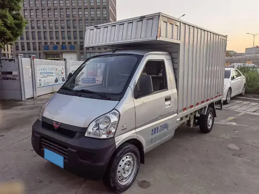 2020 WULING RONGGUANG view 1