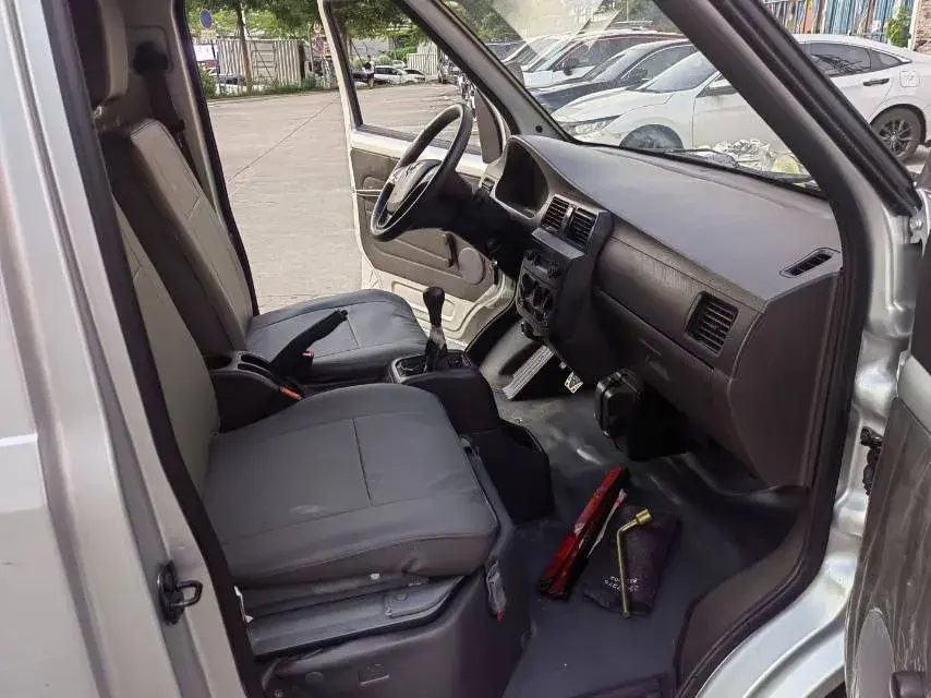 2020 WULING RONGGUANG thumbnail 4