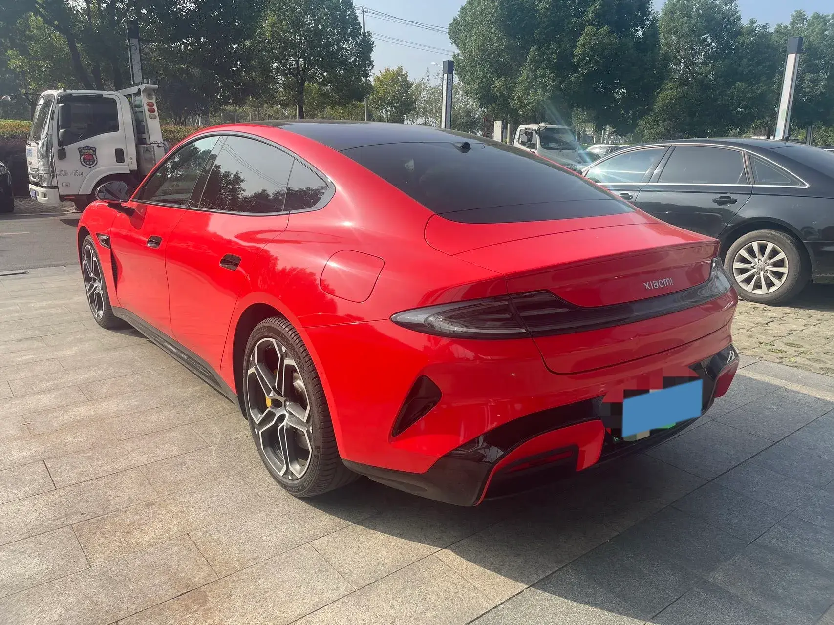 2024 MI SU7 thumbnail 4