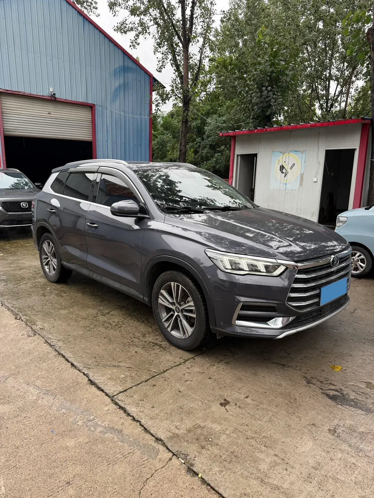 2019 BYD SONG thumbnail 3