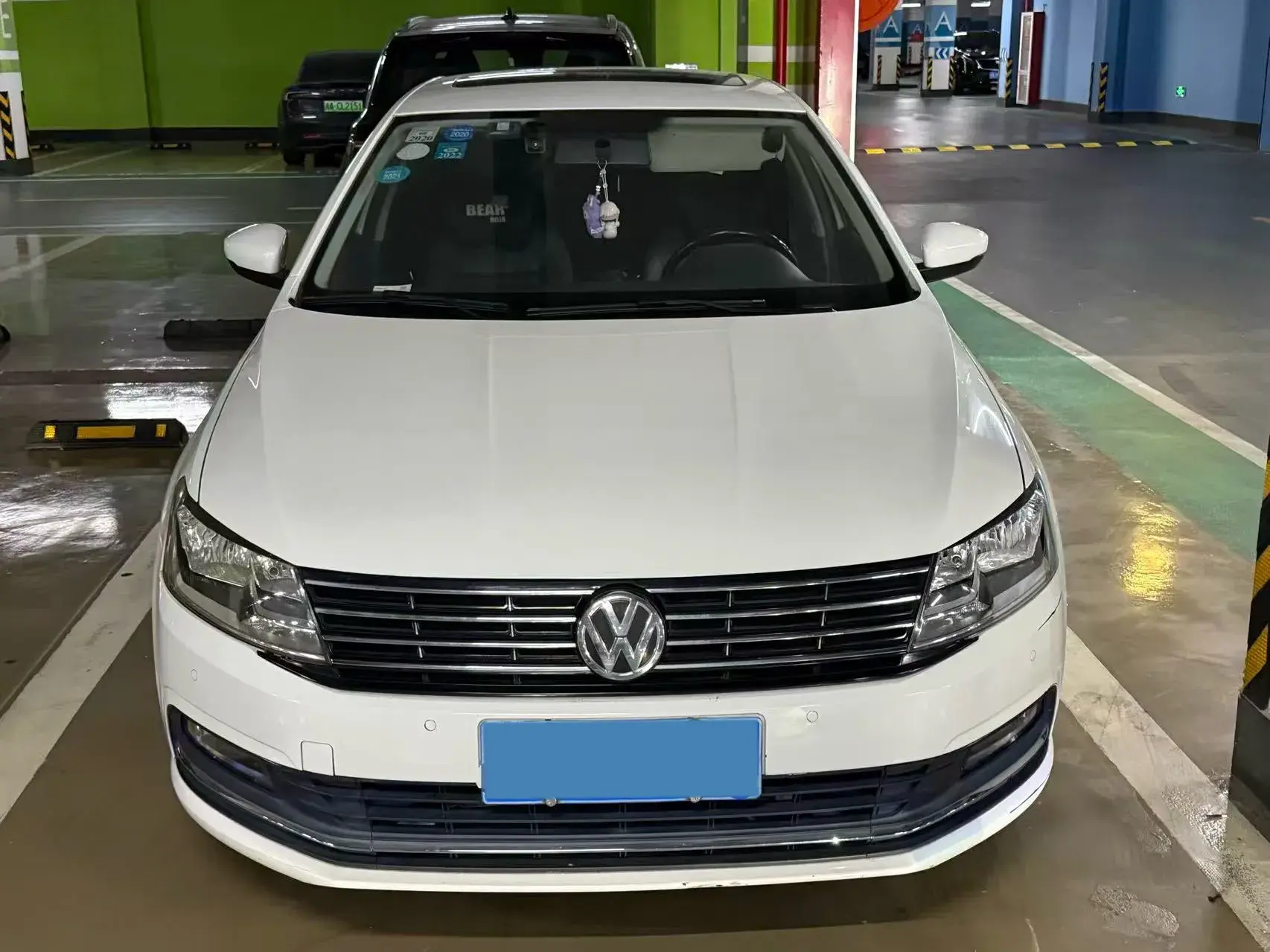 2017 VOLKSWAGEN LAVIDA thumbnail 2