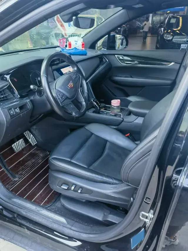 2020 CADILLAC XT5 thumbnail 2