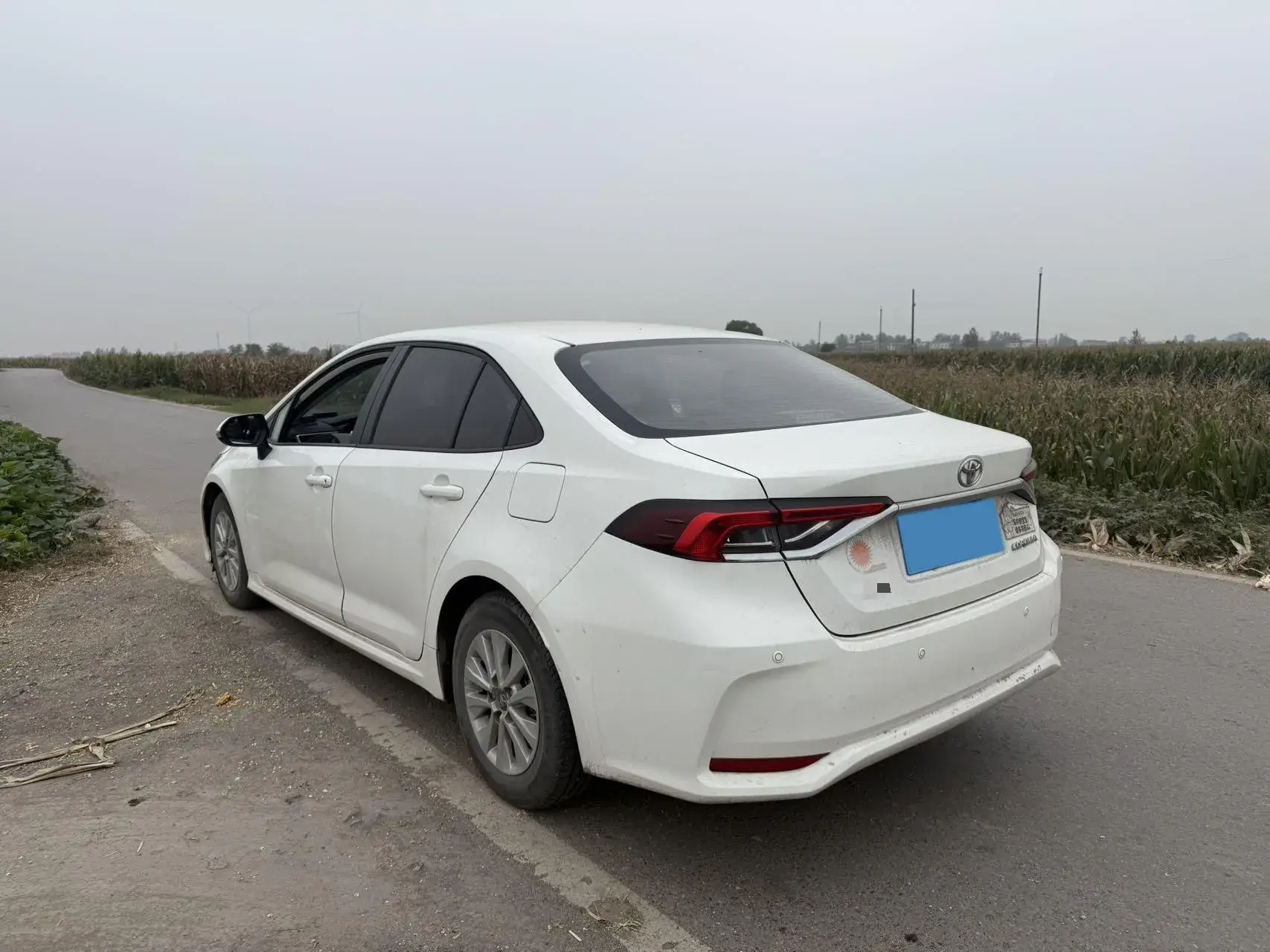 2021 TOYOTA COROLLA thumbnail 4