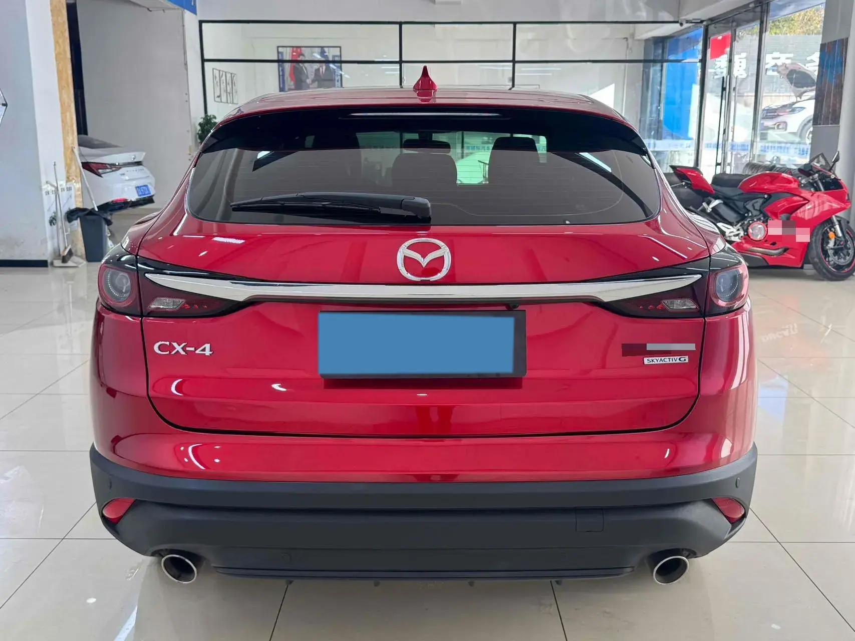 2021 MAZDA CX-4 thumbnail 4
