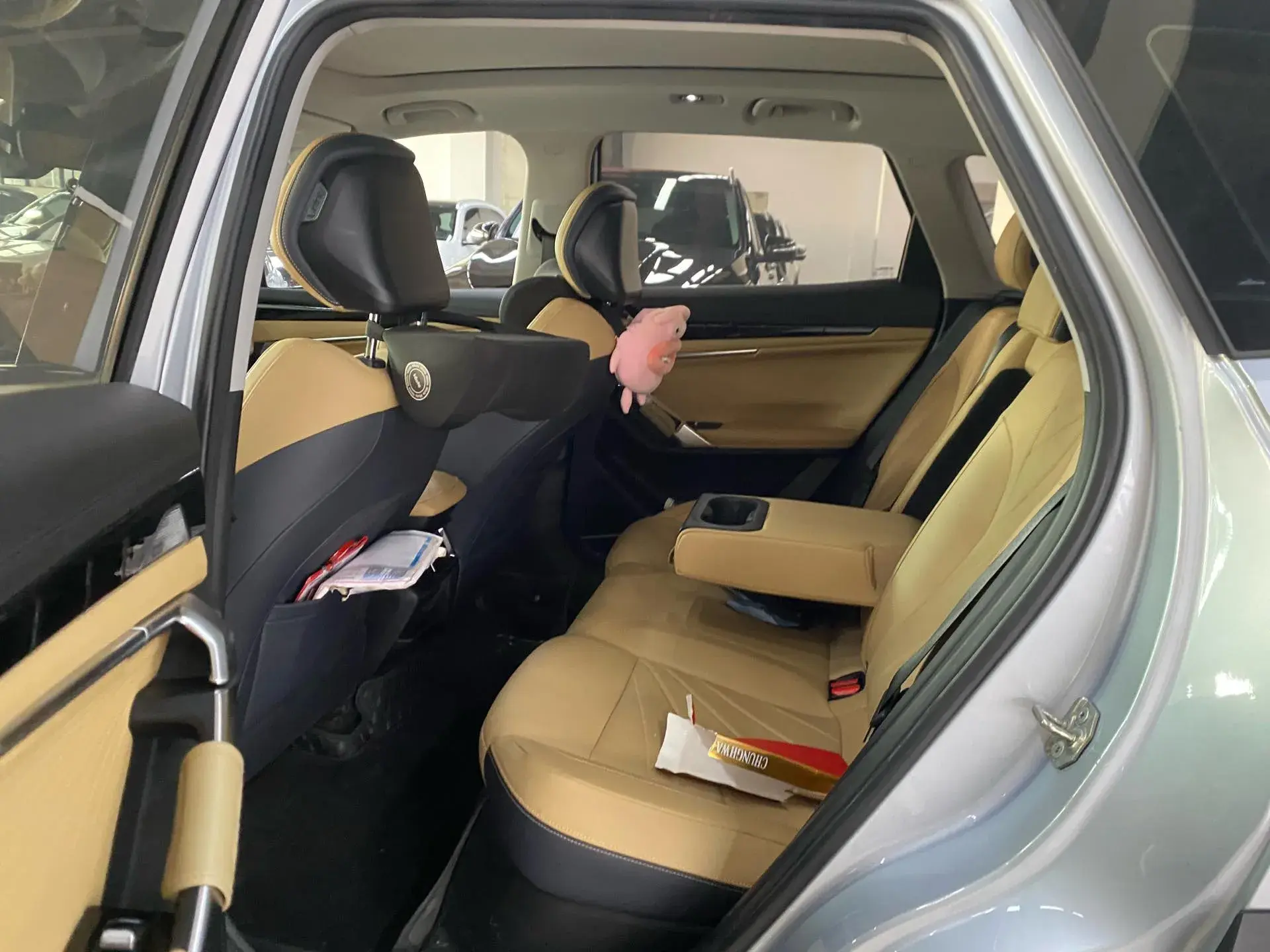 2023 GEELY STARRAY thumbnail 4