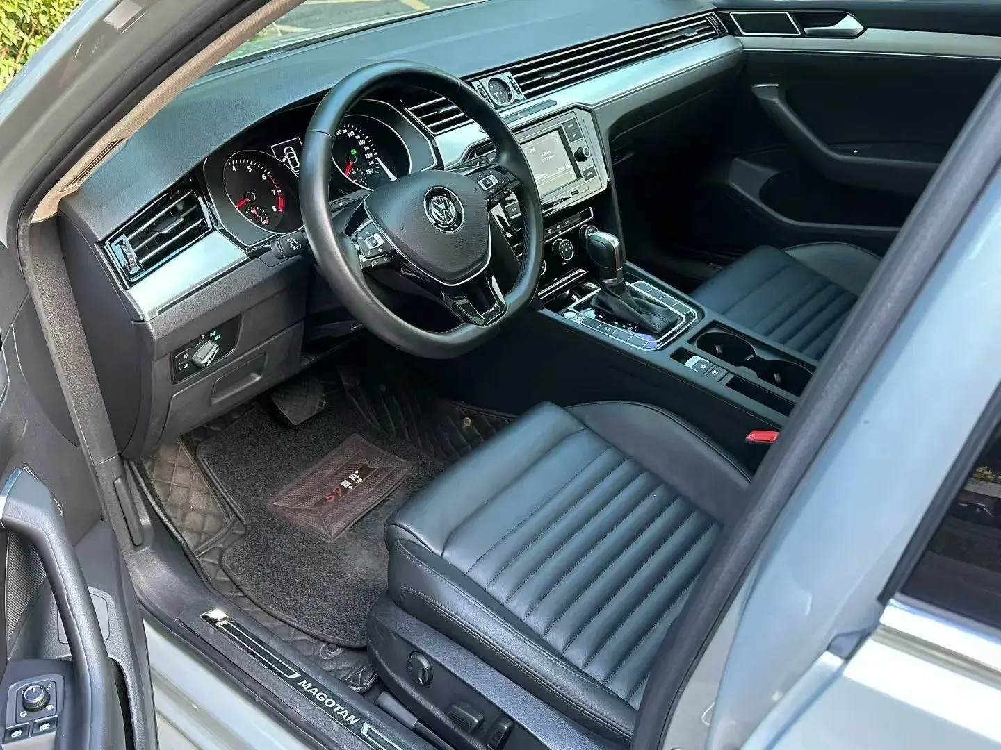 2019 VOLKSWAGEN MAGOTAN thumbnail 4