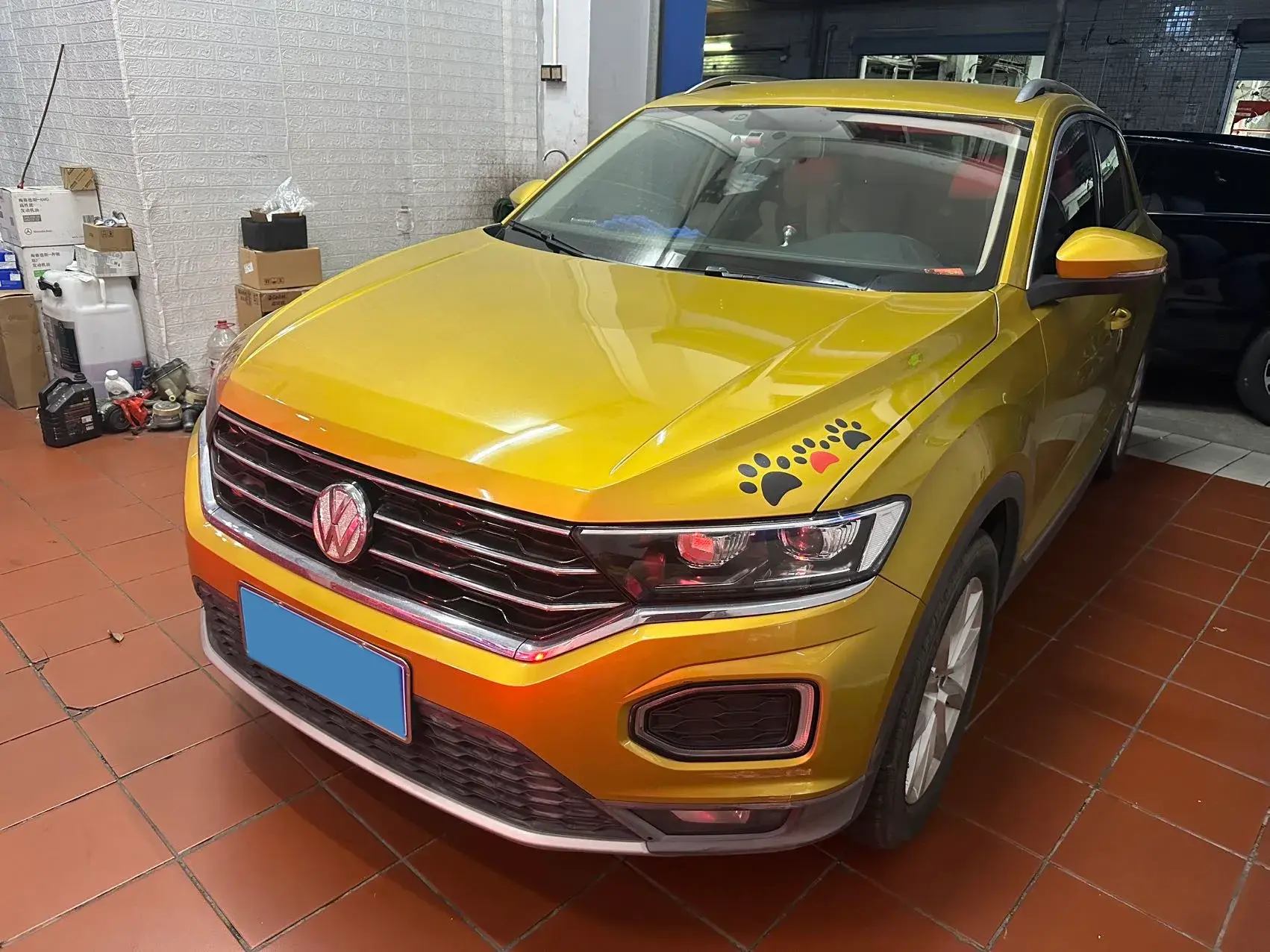 2018 VOLKSWAGEN T-ROC view 1