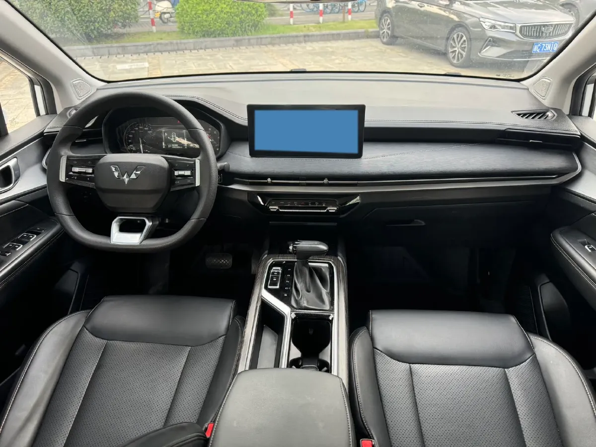 2022 WuLing JiaChen 1.5T 147HP L4 CVT,autocango,china used car exporter,china ev exporter,chinese used car exporter,chinese used ev exporter