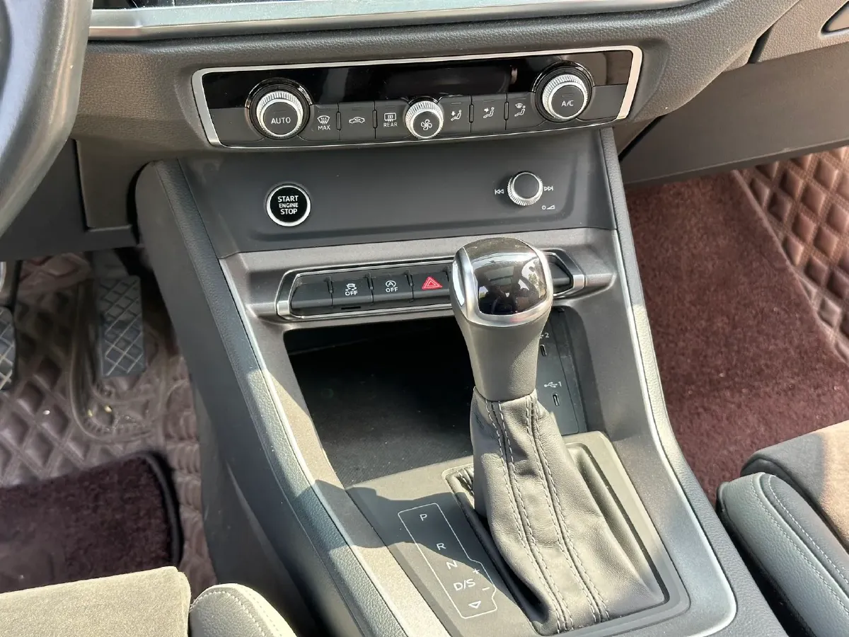 2021 Audi Q3 1.4T 150HP L4 7DCT,autocango,china used car exporter,china ev exporter,chinese used car exporter,chinese used ev exporter