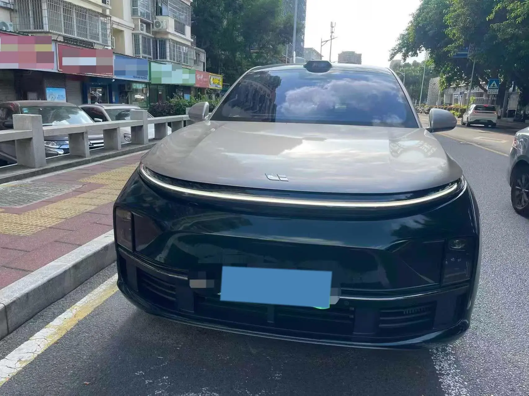 2023 LI L7 thumbnail 2