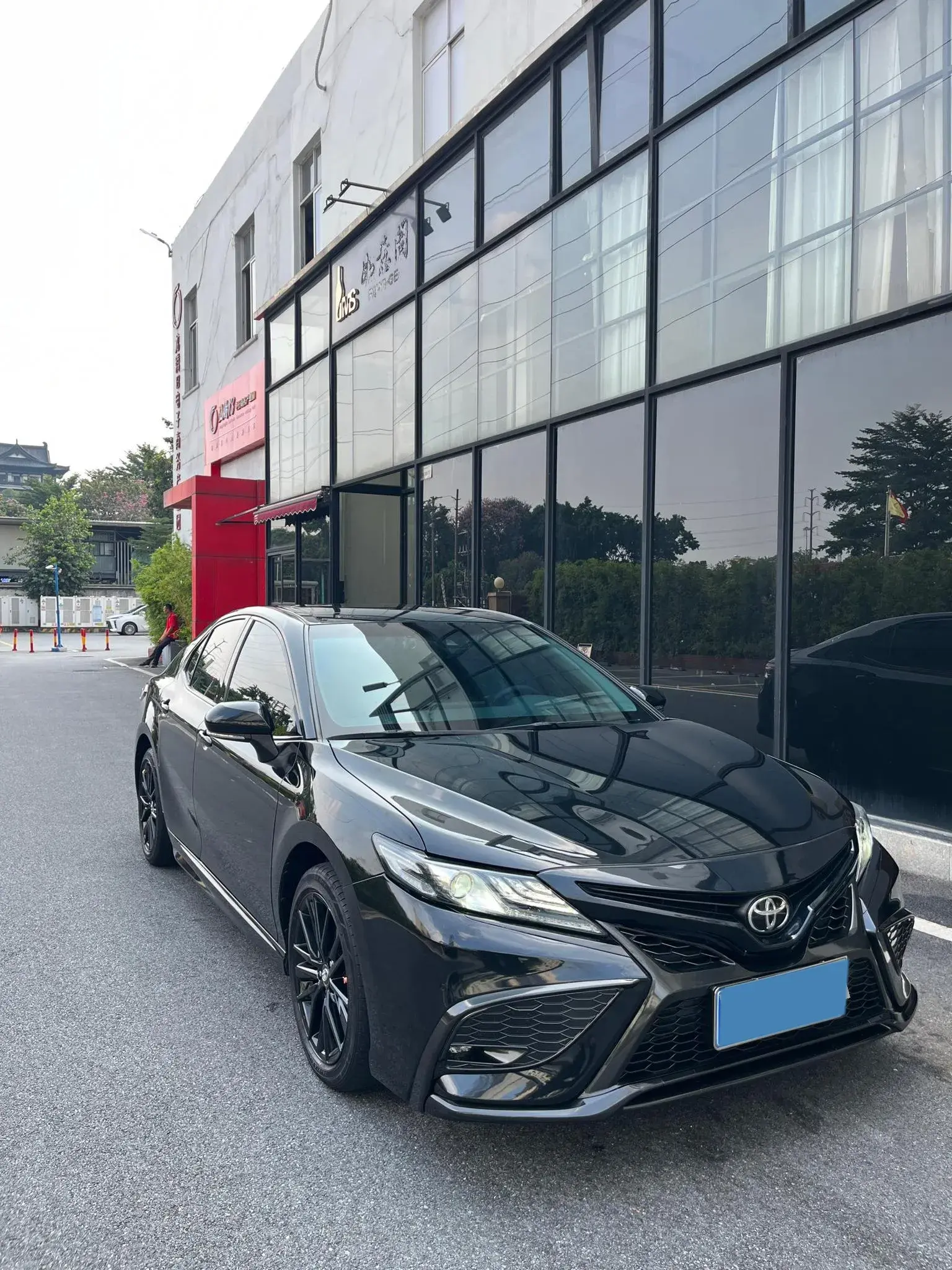 2022 TOYOTA CAMRY thumbnail 3