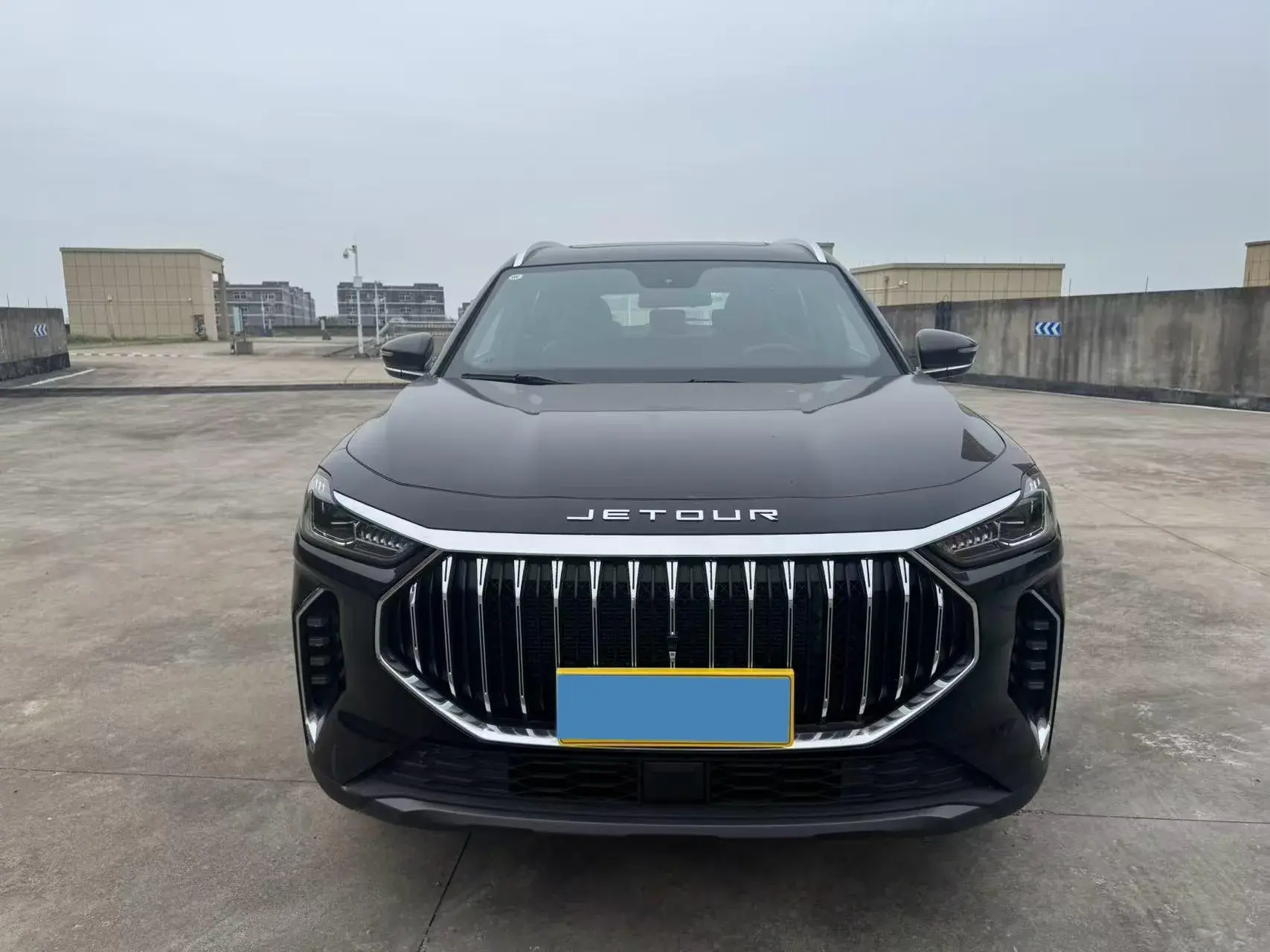 2023 JETOUR X70 thumbnail 2