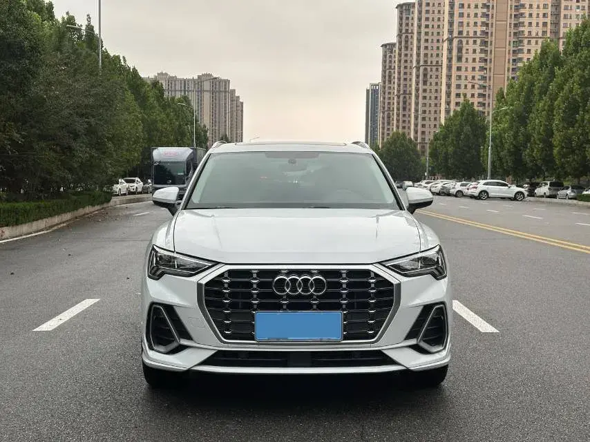 2022 AUDI Q3 thumbnail 2