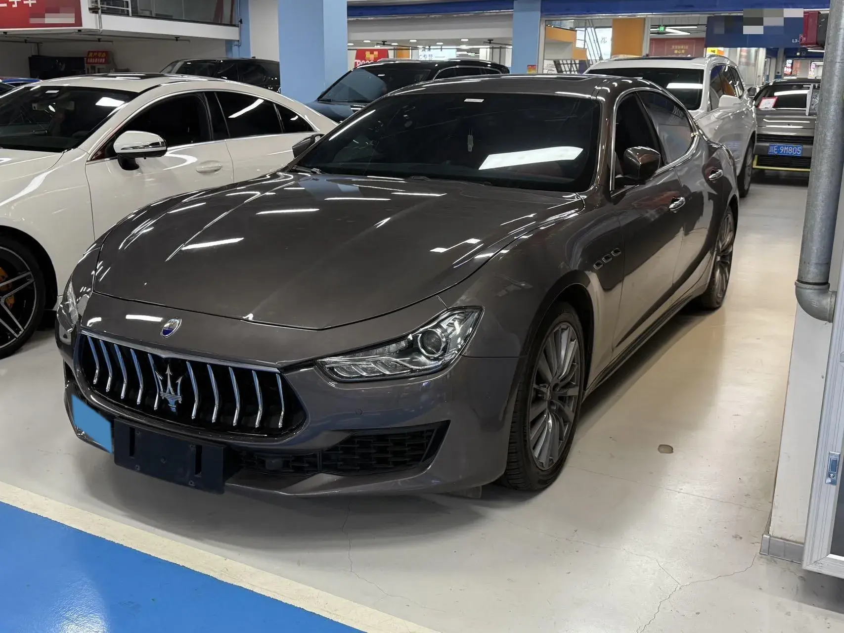 2019 MASERATI GHIBLI view 1