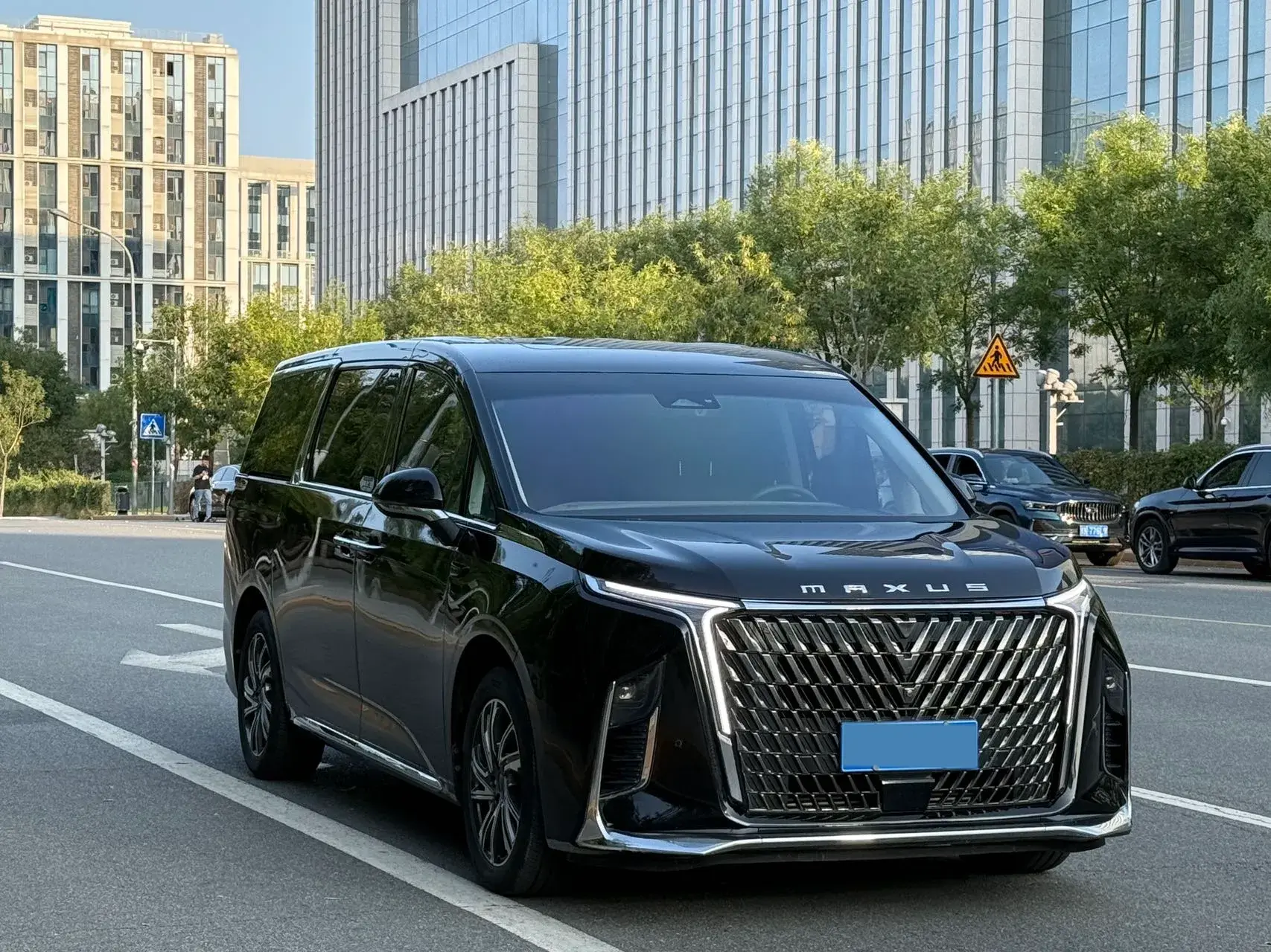 2022 MAXUS G90 thumbnail 2