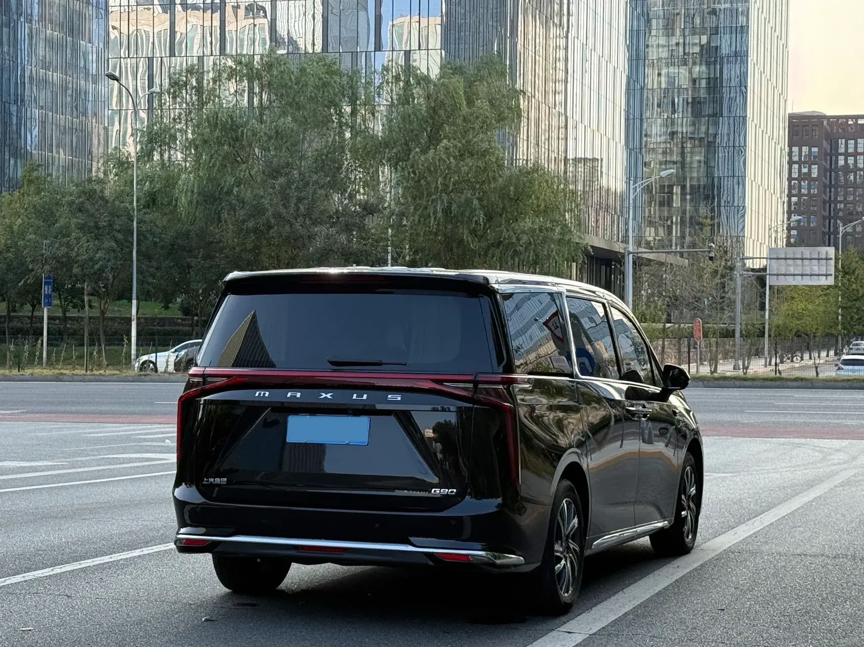 2022 MAXUS G90 thumbnail 4