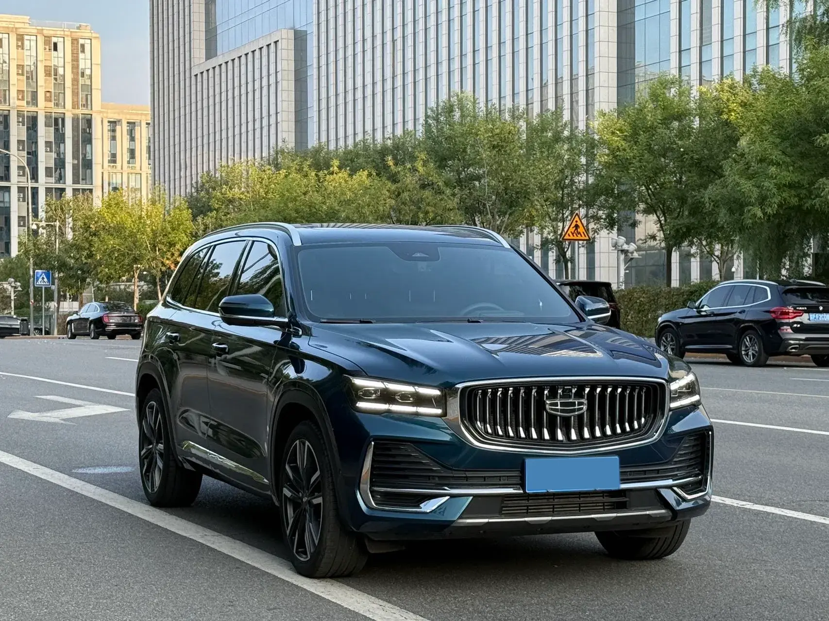 2021 GEELY MONJARO thumbnail 2