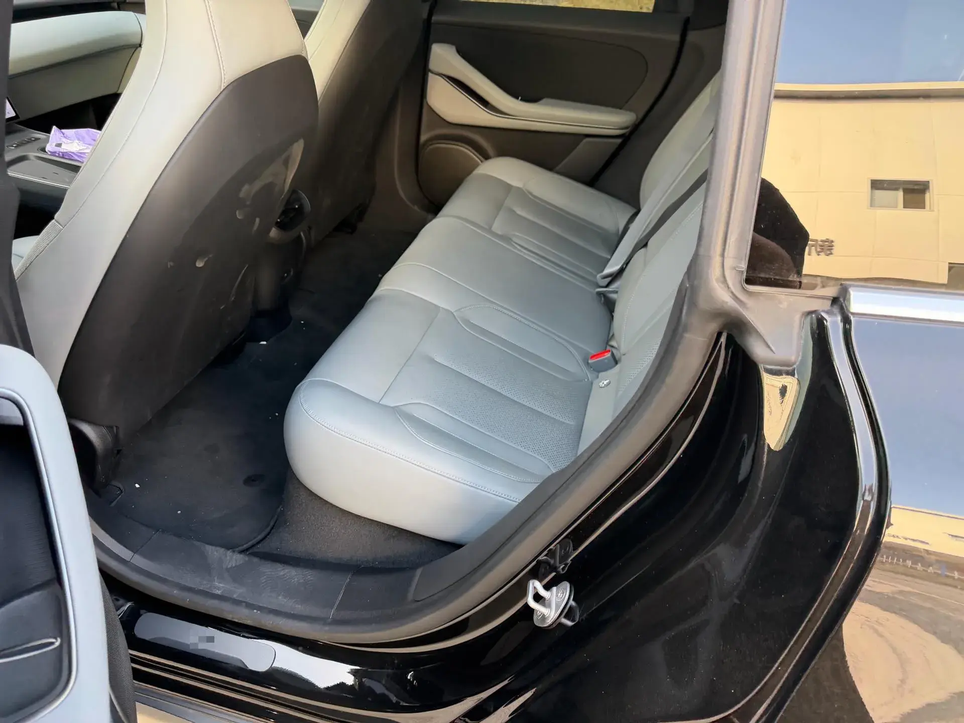 2024 NIO ET5T thumbnail 4