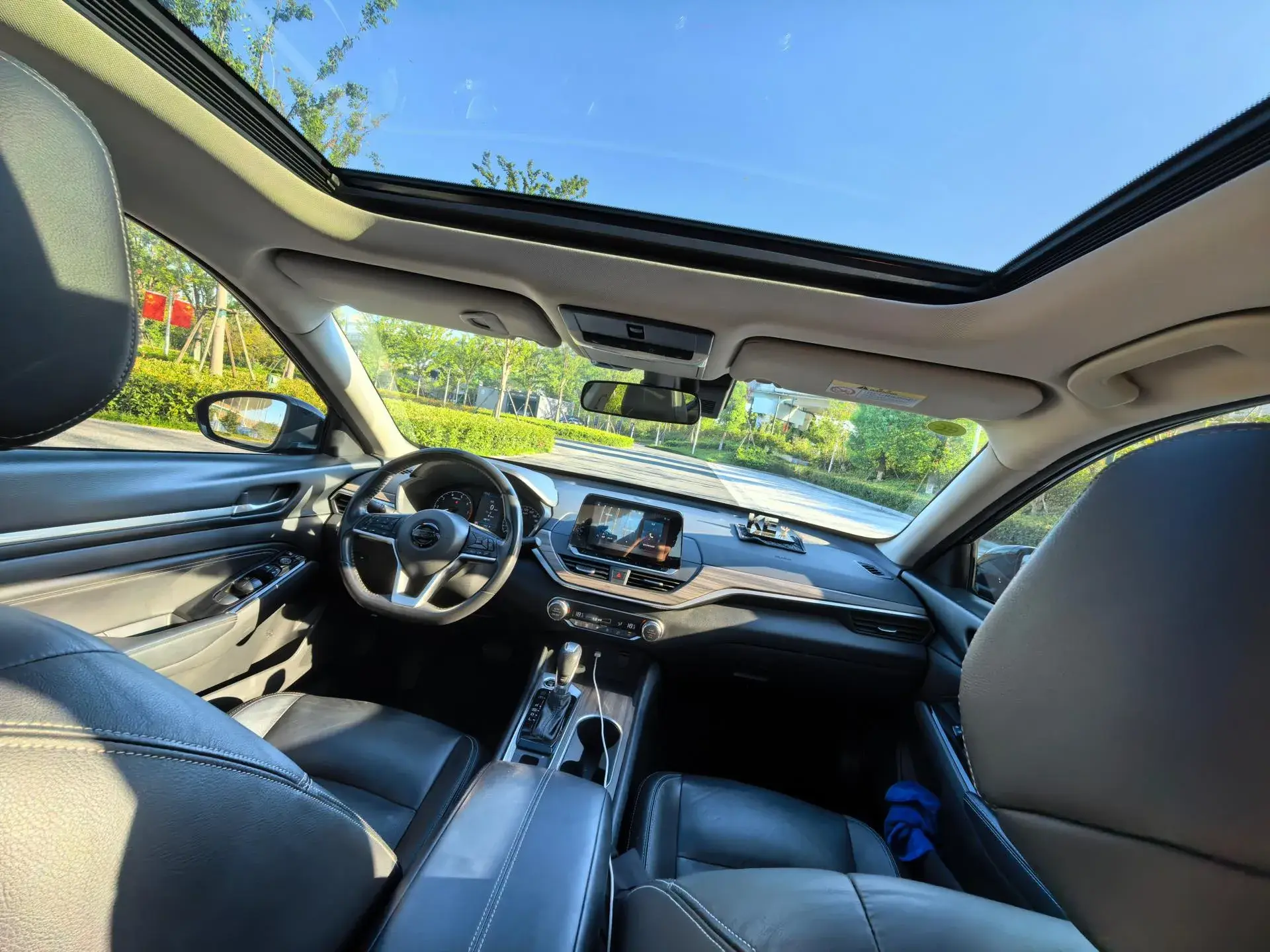 2020 NISSAN TEANA thumbnail 3