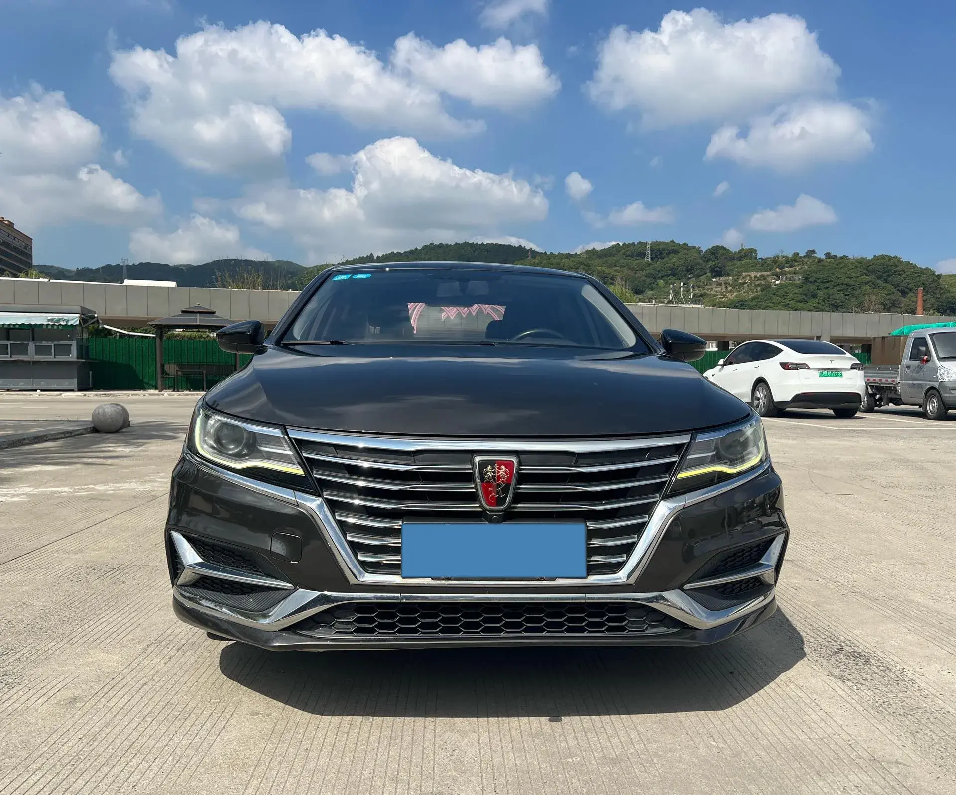 2019 ROEWE I6 thumbnail 2