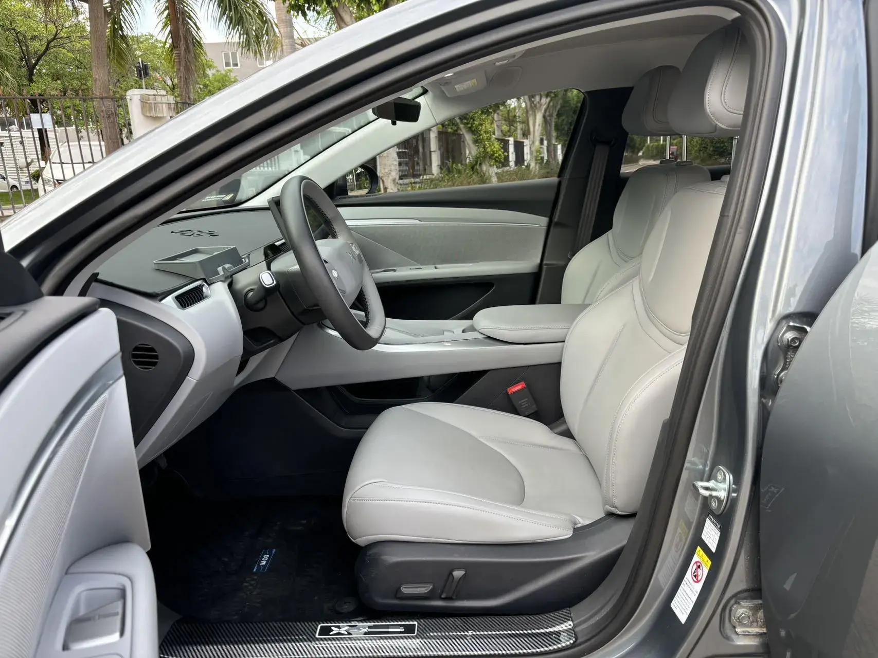 2024 XPENG MONA thumbnail 3