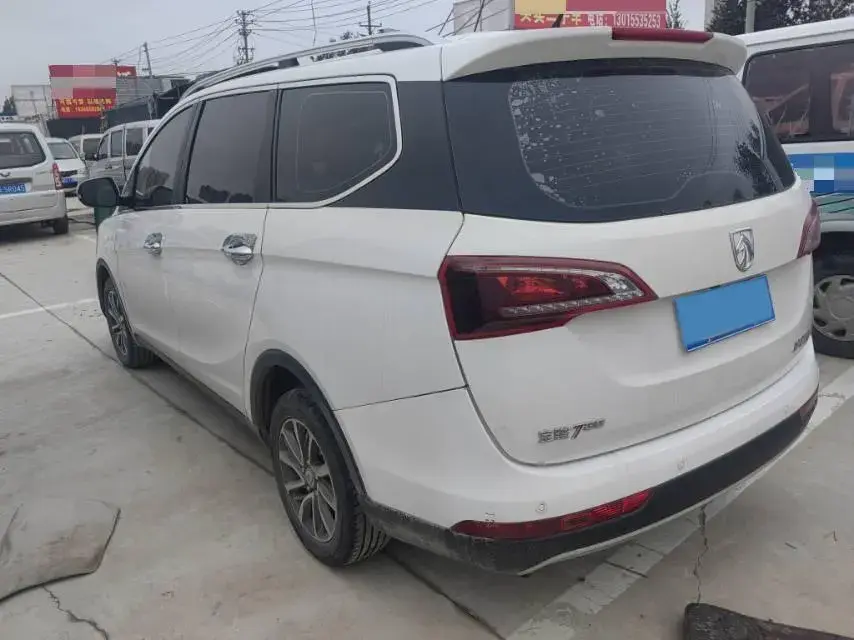 2019 BAOJUN 730 thumbnail 4