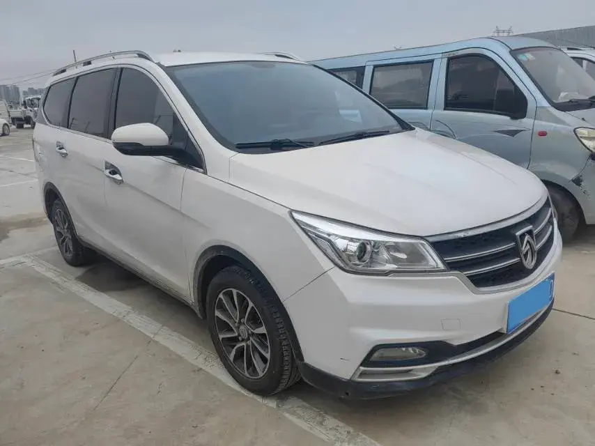 2019 BAOJUN 730 thumbnail 2