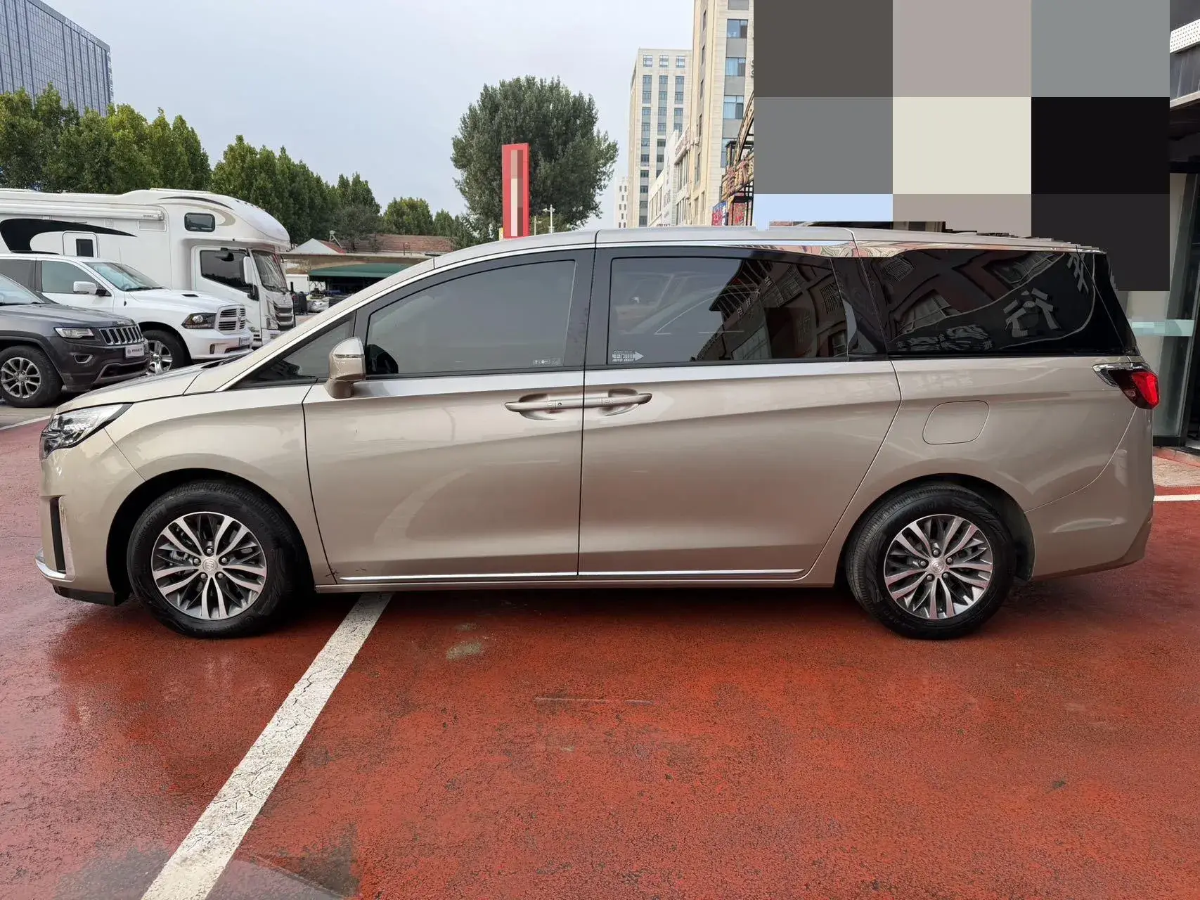 2023 BUICK GL8 thumbnail 3