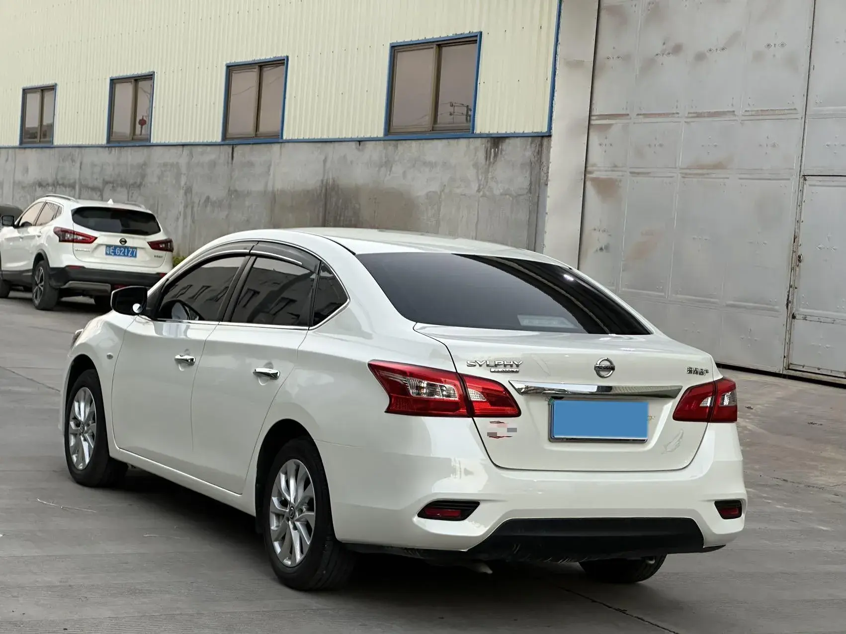 2021 NISSAN SYLPHY thumbnail 4