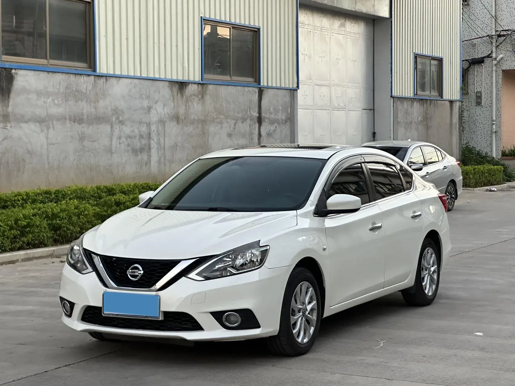 2021 NISSAN SYLPHY view 1