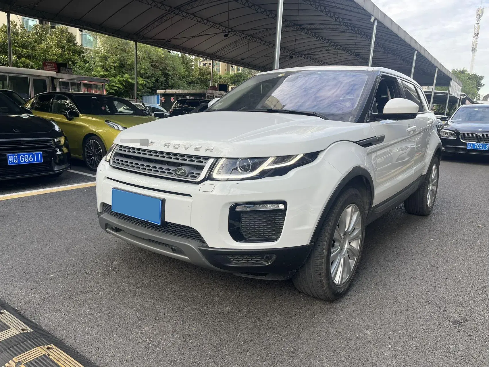2018 LAND ROVER view 1