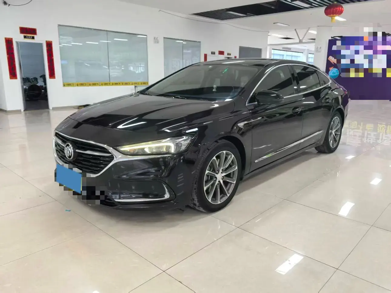 2021 BUICK LARCOSSE view 1