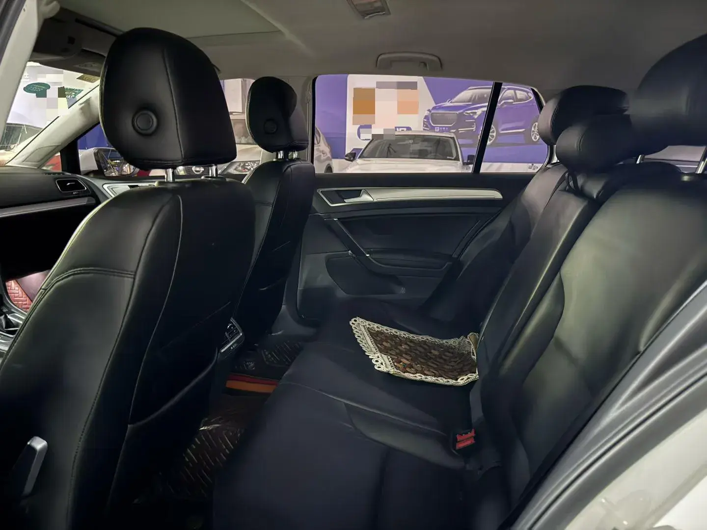 2018 VOLKSWAGEN GOLF thumbnail 4