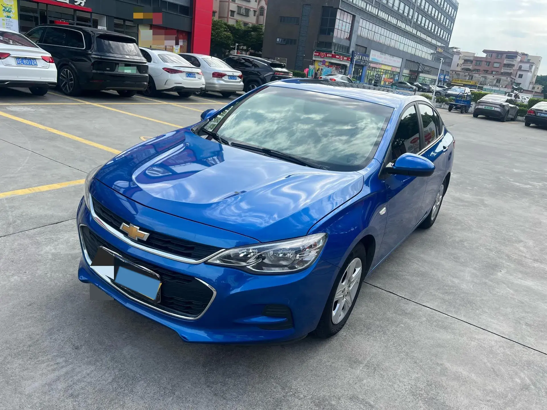 2019 CHEVROLET CAVALIER thumbnail 3