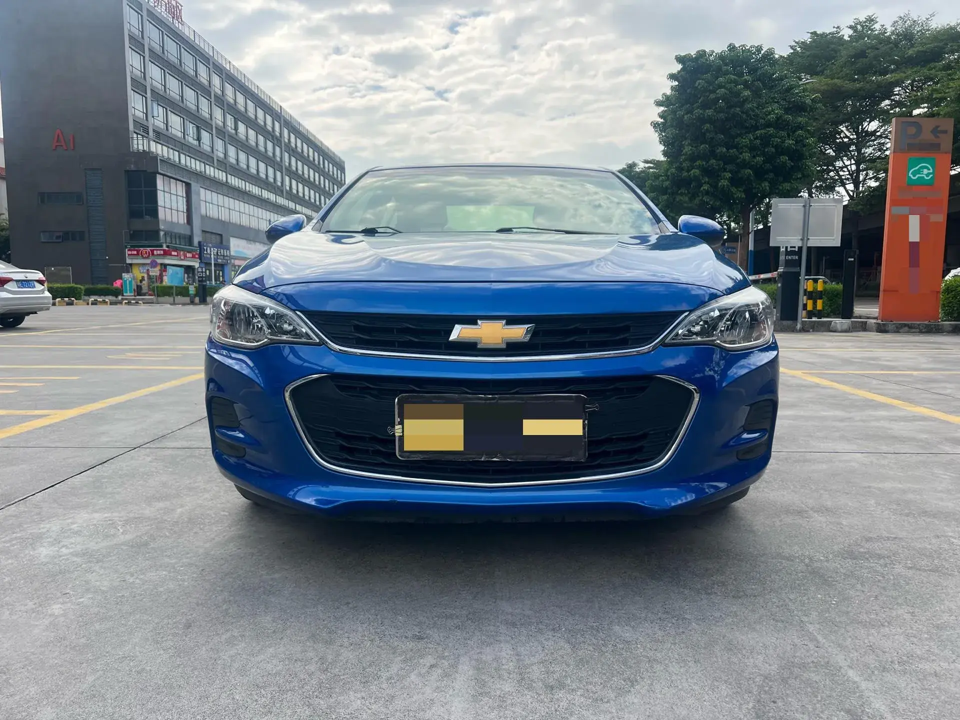 2019 CHEVROLET CAVALIER thumbnail 2