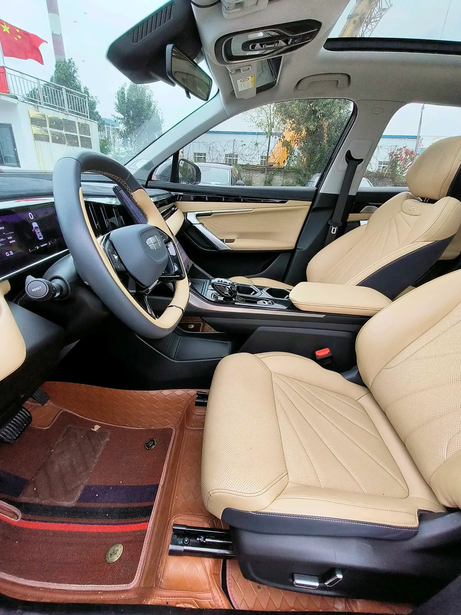 2023 GEELY STARRAY thumbnail 4