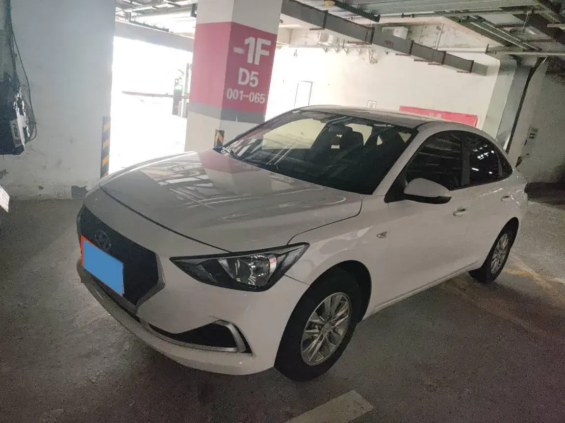 2017 HYUNDAI CELESTA view 1